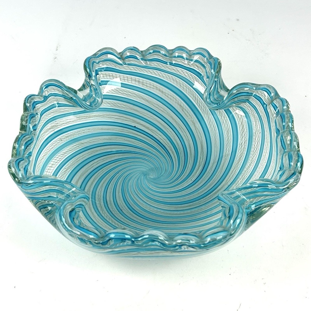 Archimede Seguso Murano Zanfirico Turquoise White Art Glass Bowl c1955 MCM